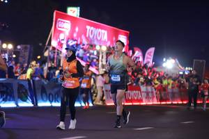 BIB: 25941, 44067
                            <button type="button" onclick="openModal(20643927)" class="btn btn-primary btn-sm float-right btn-popup" data-toggle="modal" data-target=".modal-high-quality">
                        <i class="fas fa-shopping-cart"></i> Add to Cart
                    </button>
                                            <button type="button" onclick="isThisMe(20643927, true)" class="btn btn-success btn-sm float-right btn-popup btn-isme hidden" data-toggle="tooltip" data-placement="bottom" title="นี่คือรูปของคุณใช่ไหม คลิกที่นี่เพื่อเอาเข้าอัลบั้ม">
                        <i class="fas fa-plus"></i> Add to album
                    </button>
                    <button type="button" onclick="isThisMe(20643927, false)" class="btn btn-warning btn-sm float-right btn-popup btn-isnotme hidden">
                        <i class="fas fa-ban"></i> Remove from album
                    </button>